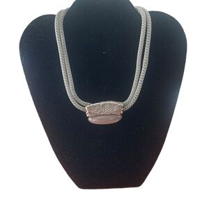 Elegant Silver Necklace with Pink Stone